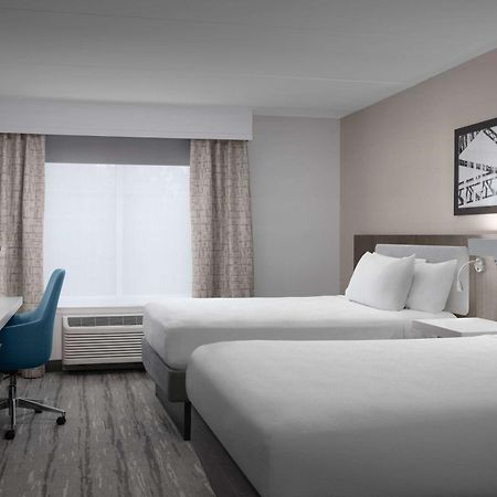 Hilton Garden Inn West Lafayette Wabash Landing Exterior photo
