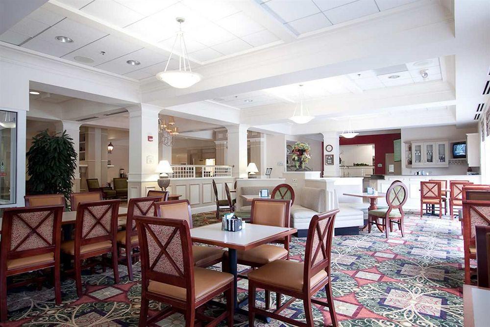 Hilton Garden Inn West Lafayette Wabash Landing Restaurant photo