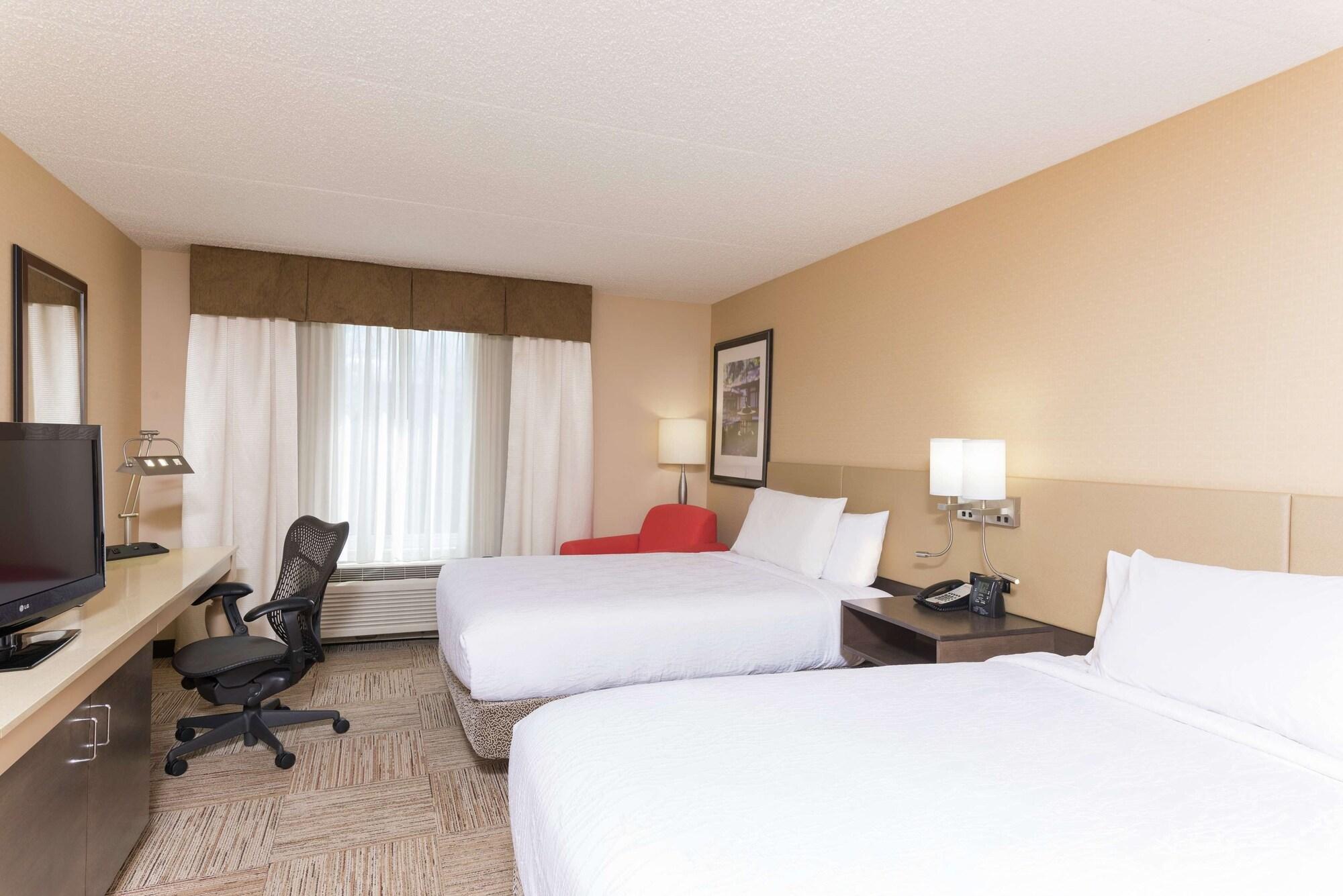 Hilton Garden Inn West Lafayette Wabash Landing Exterior photo
